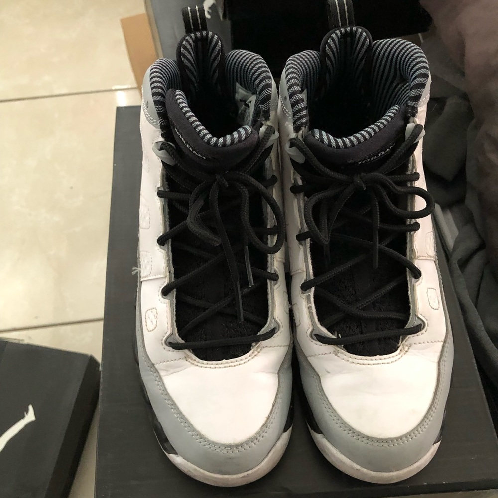Jordan retro 9 barons 3y